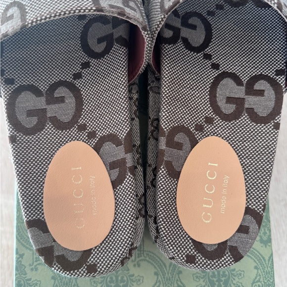 Platform slides - Picture 7 of 7